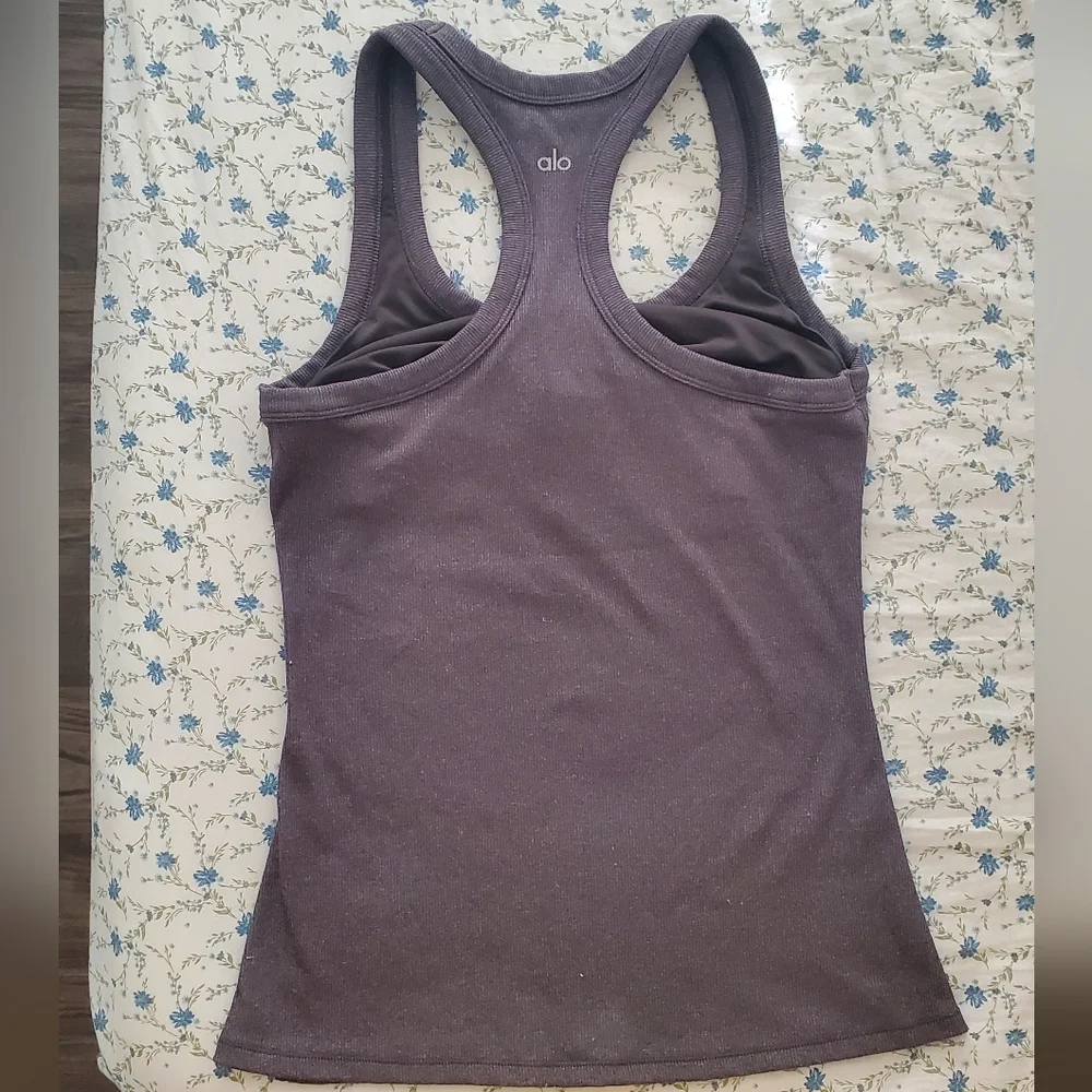 ALO Yoga Rib Support Tank Gray - Picture 3 of 7